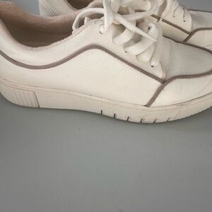 SOUL Naturalizer Cream Sneakers